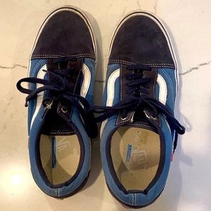 Vans Blue/Navy Sneakers, size 11.5